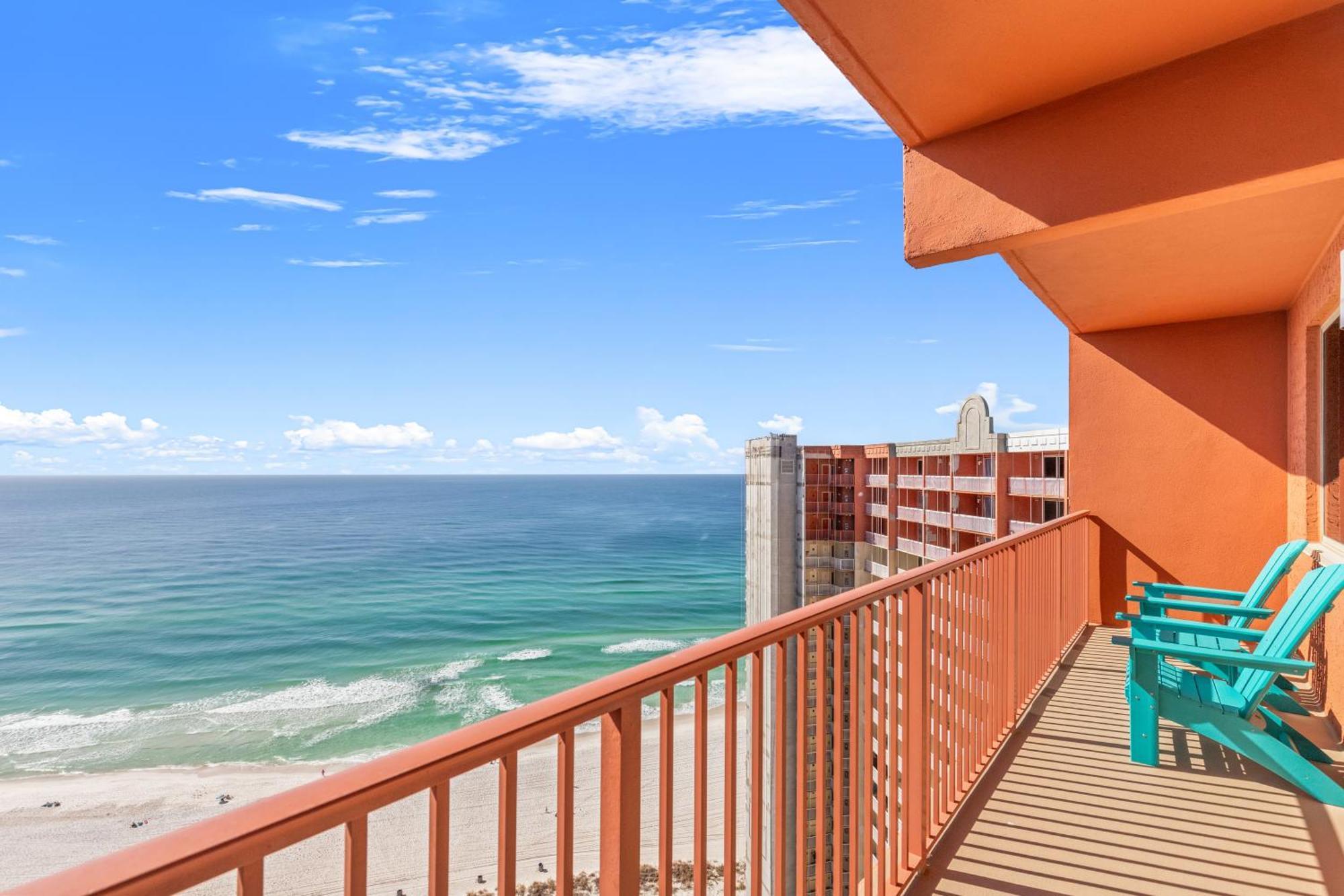 Penthouse With Beautiful Beach Views! 1 Bedroom, 2 Bathroom Penthouse! Panama Stadt Exterior foto